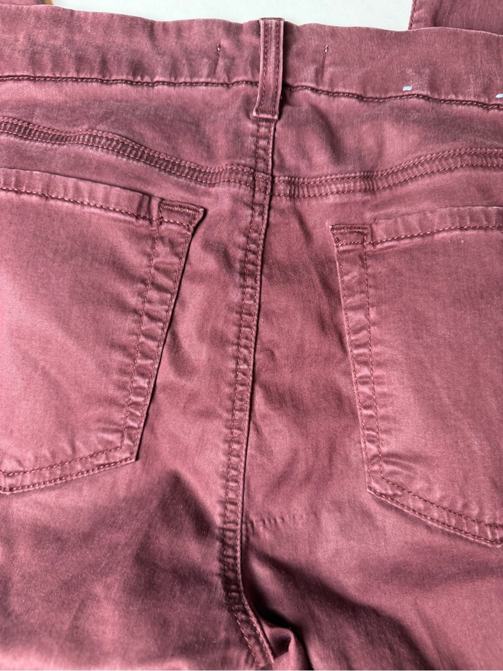 7 For All Mankind Skinny Jeans in Burgundy - Picture 6 of 6